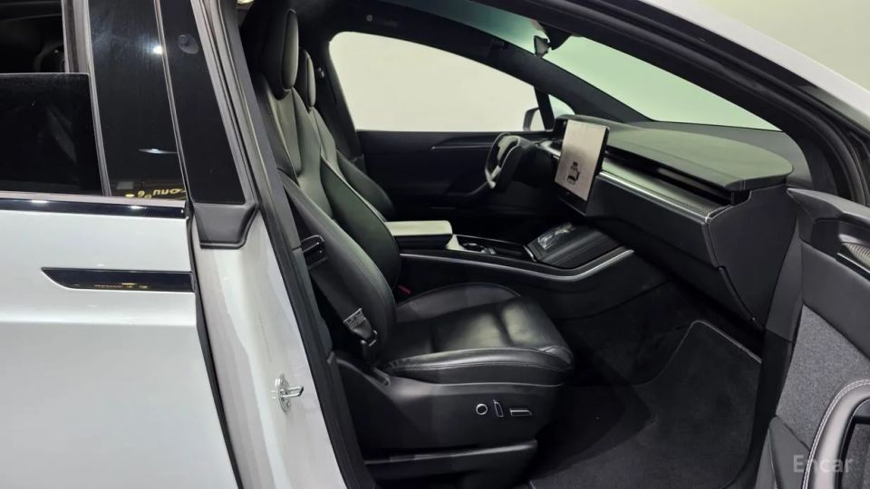 Tesla model-x