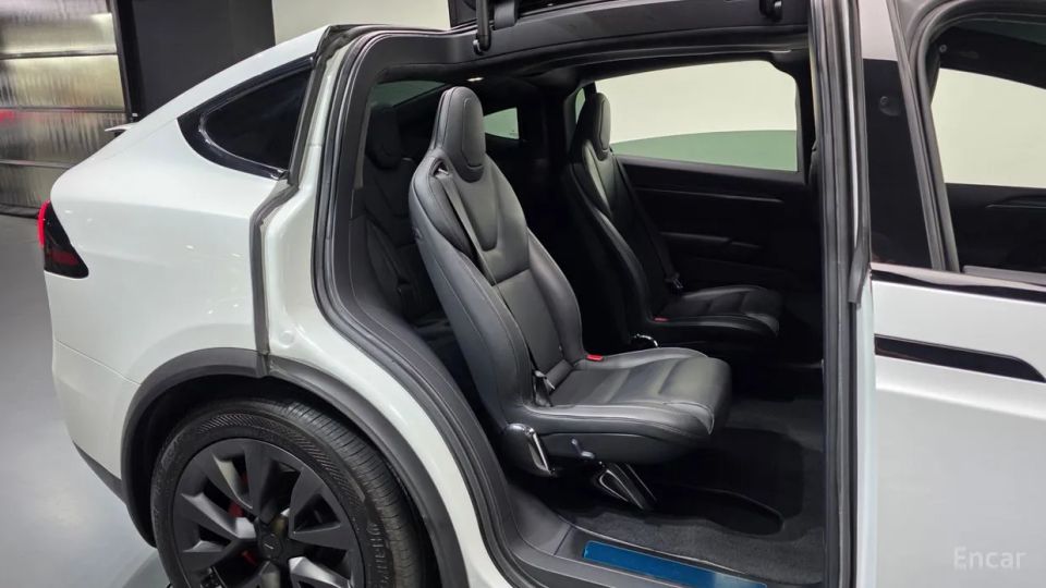 Tesla model-x