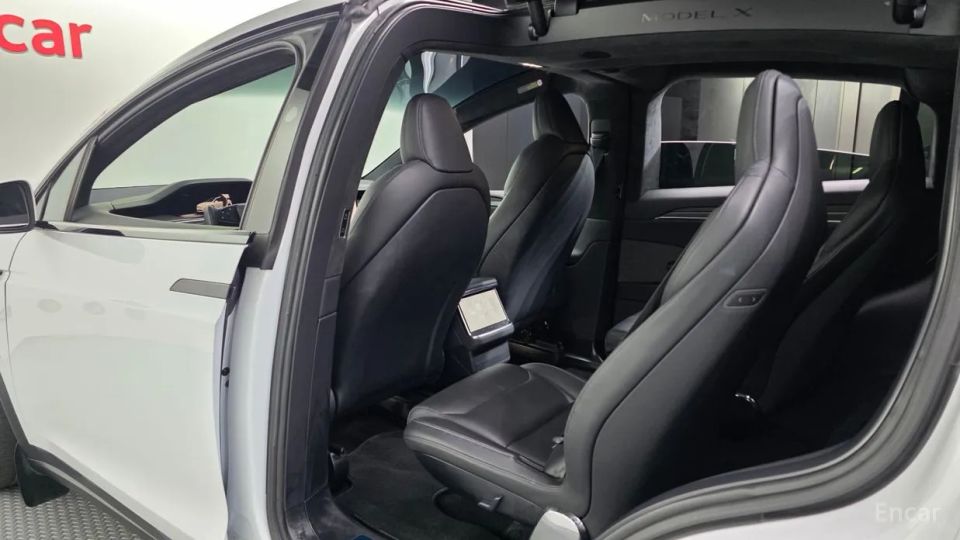 Tesla model-x