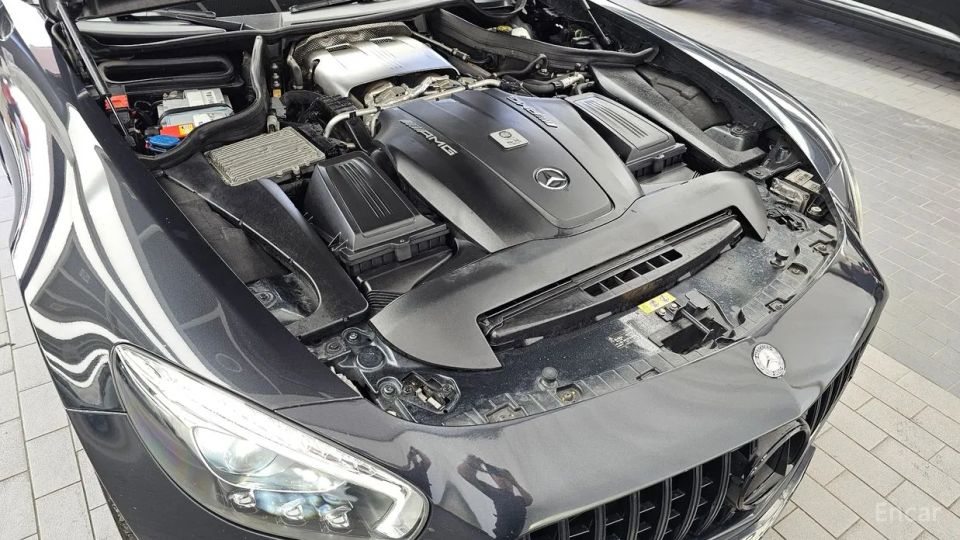 Mercedes-Benz AMG GT