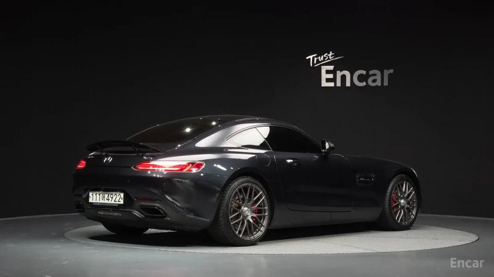 Mercedes-Benz AMG GT