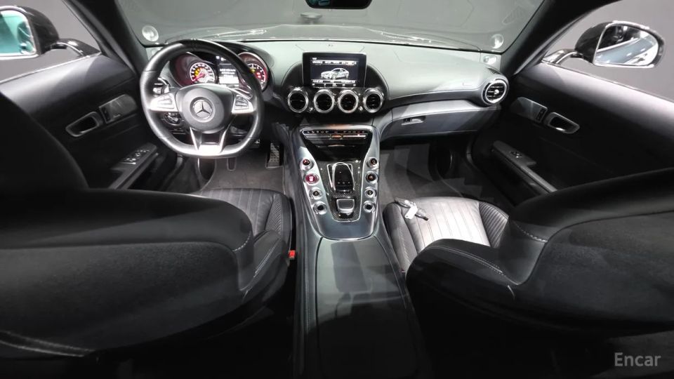 Mercedes-Benz AMG GT