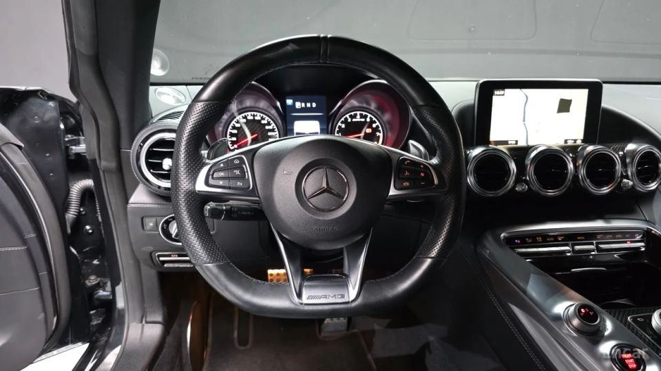 Mercedes-Benz AMG GT