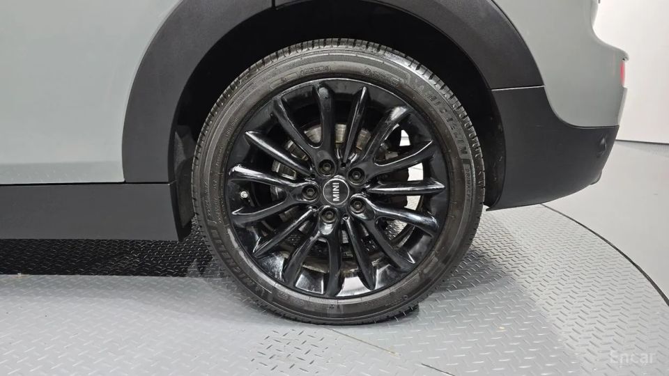Mini clubman