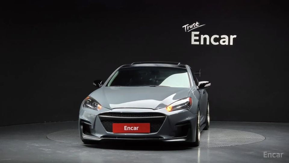 Hyundai Genesis