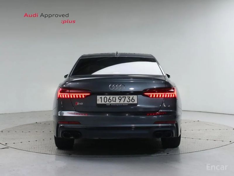 Audi S6