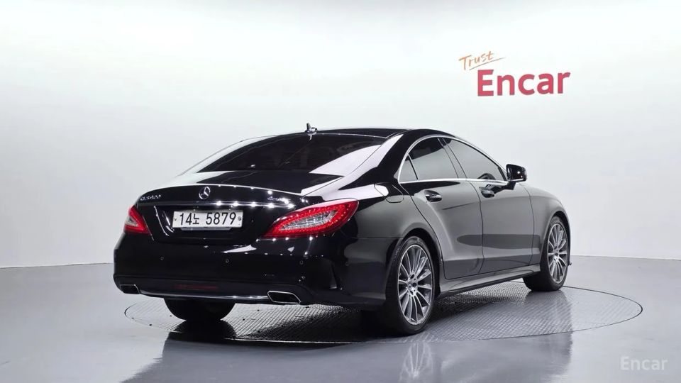 Mercedes-Benz CLS-Class