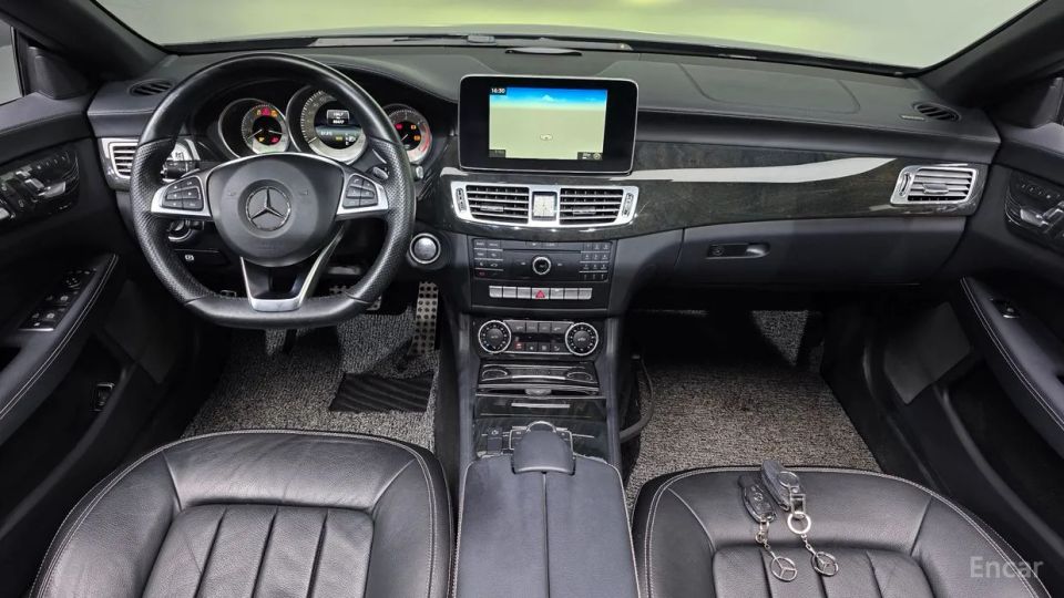 Mercedes-Benz CLS-Class