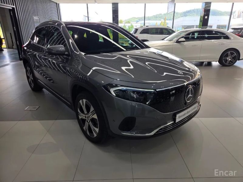 Mercedes-Benz EQA