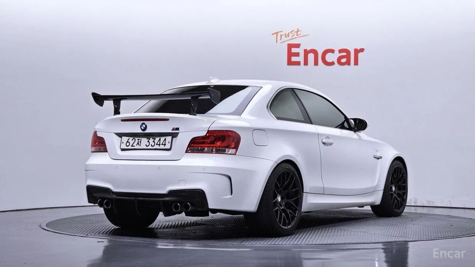 BMW 1M