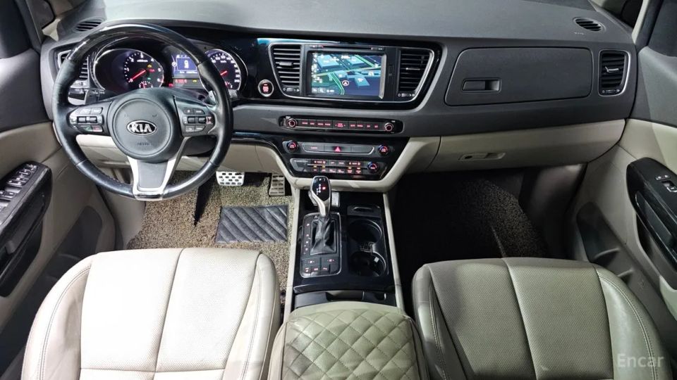 Kia Canival