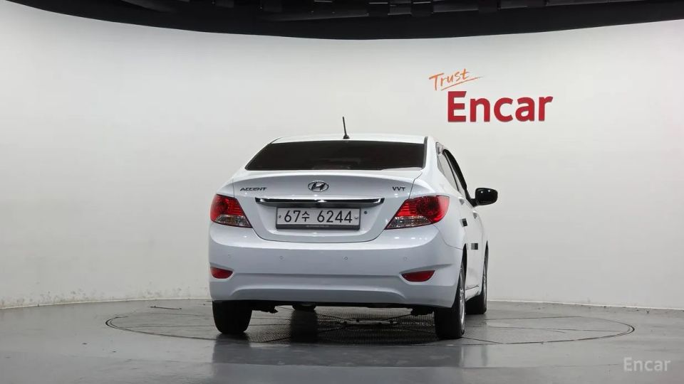 Hyundai Accent
