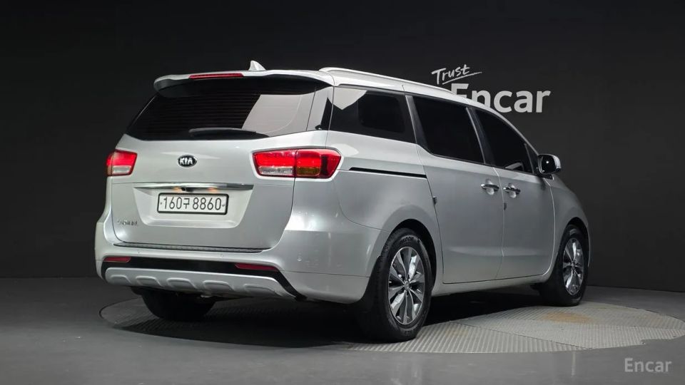 Kia Canival