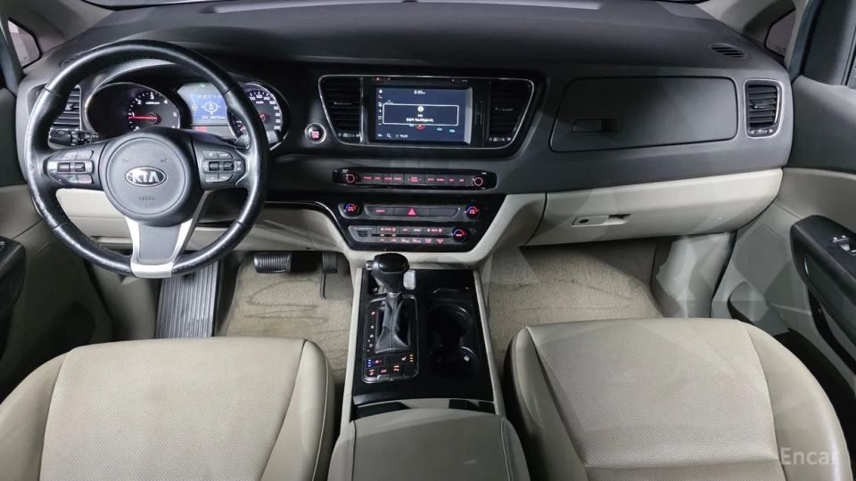 Kia Canival