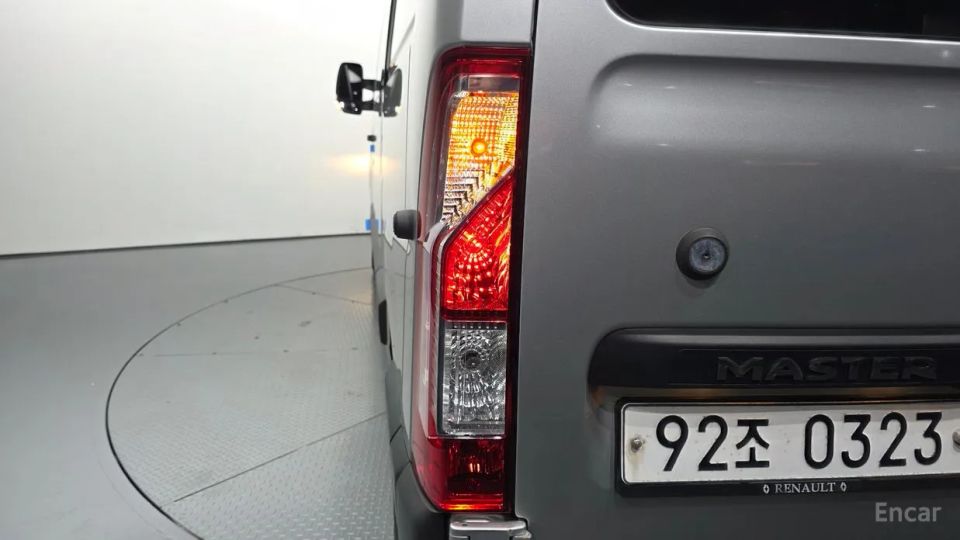 Renault-KoreaSamsung Master