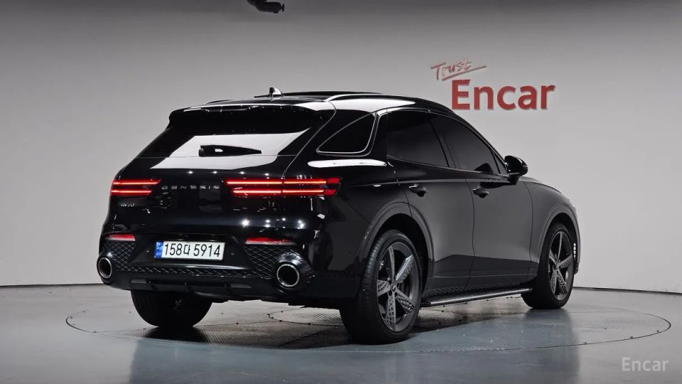 Genesis GV70