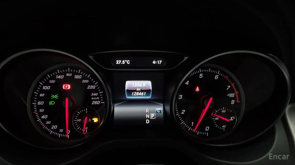 Mercedes-Benz CLA-Class