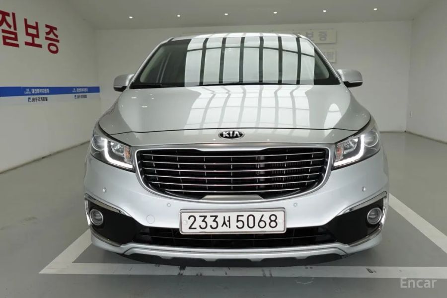 Kia Canival