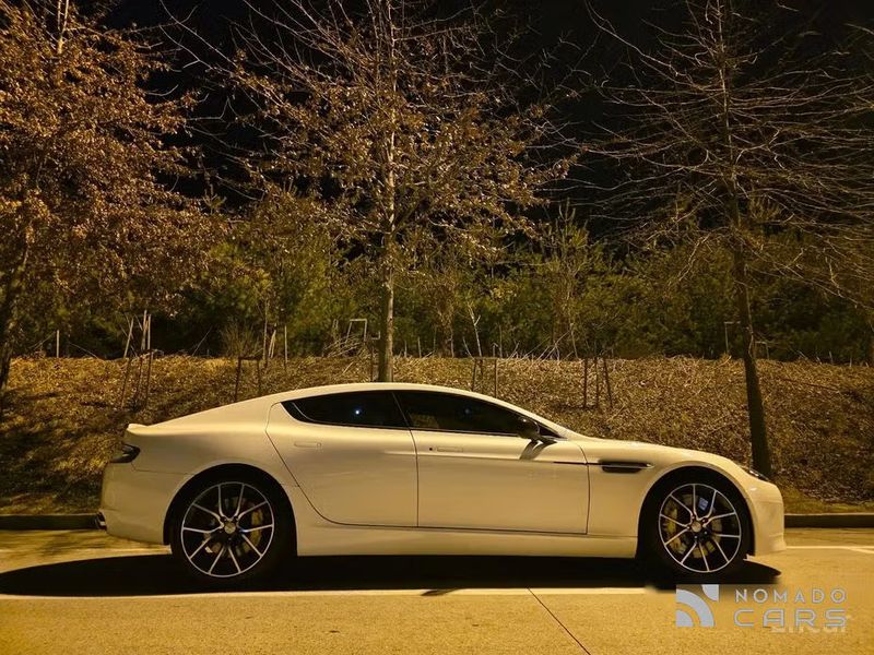 Astonmartin Rapide