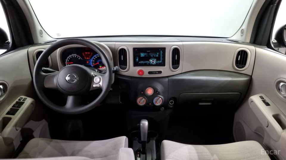 Nissan Cube