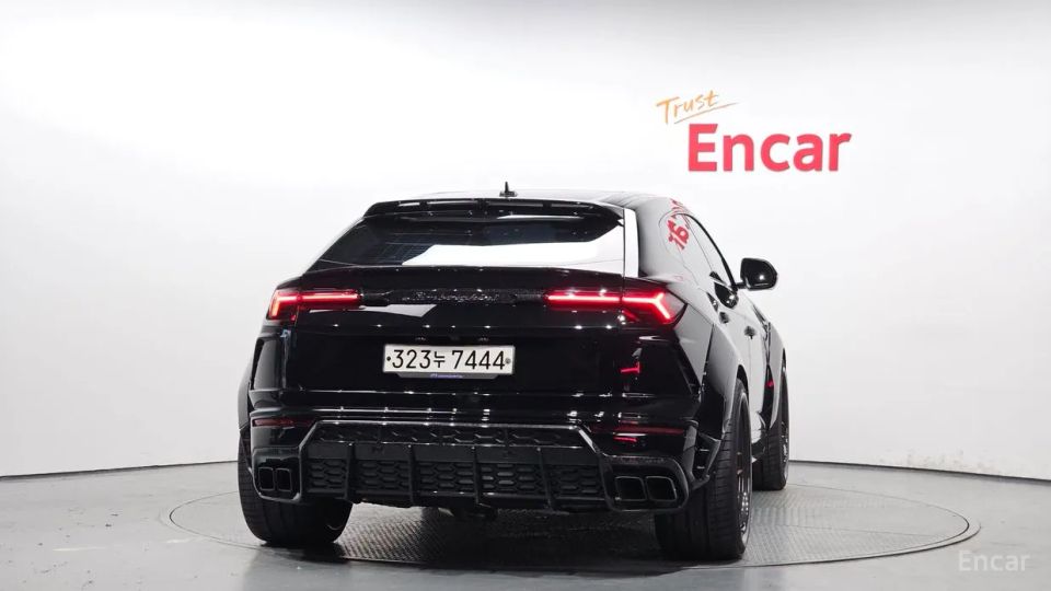 Lamborghini urus