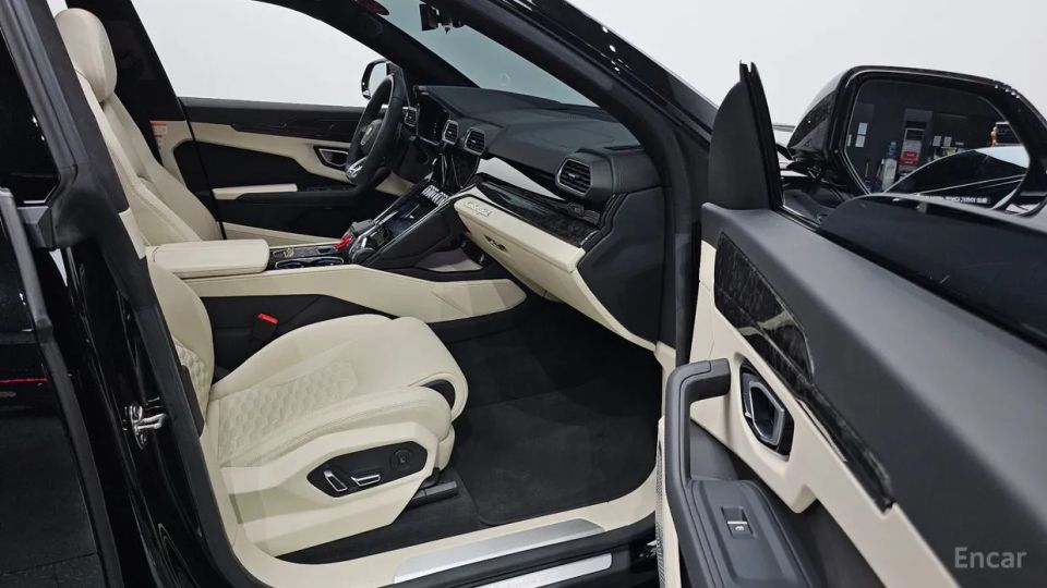 Lamborghini urus