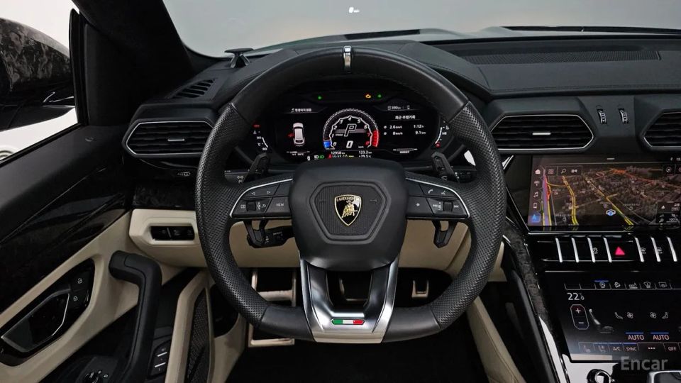 Lamborghini urus