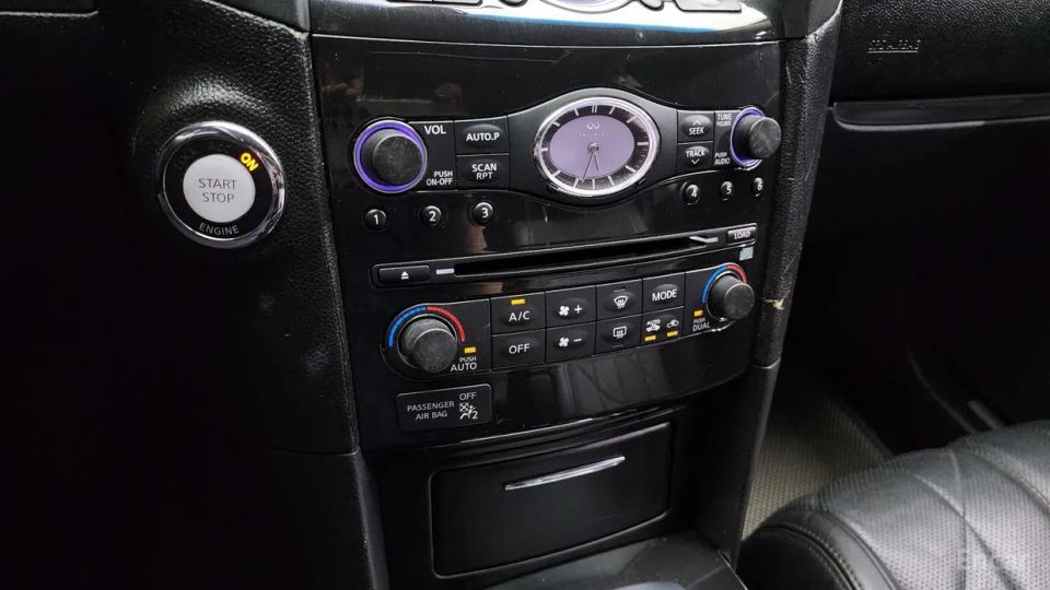 Infiniti FX