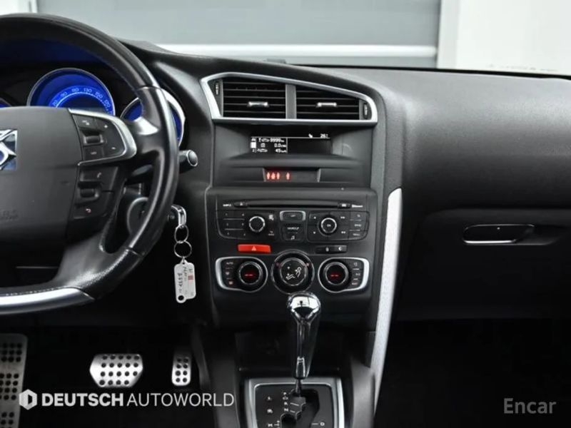 Citroen-DS DS4
