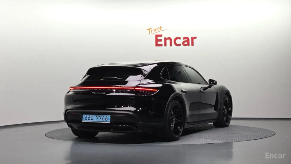 Porsche Taycan