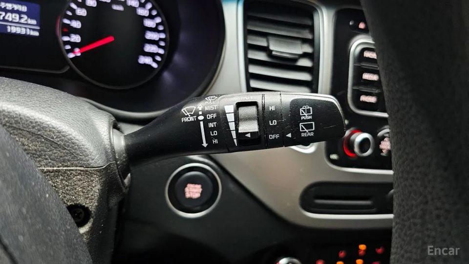 Kia Carens