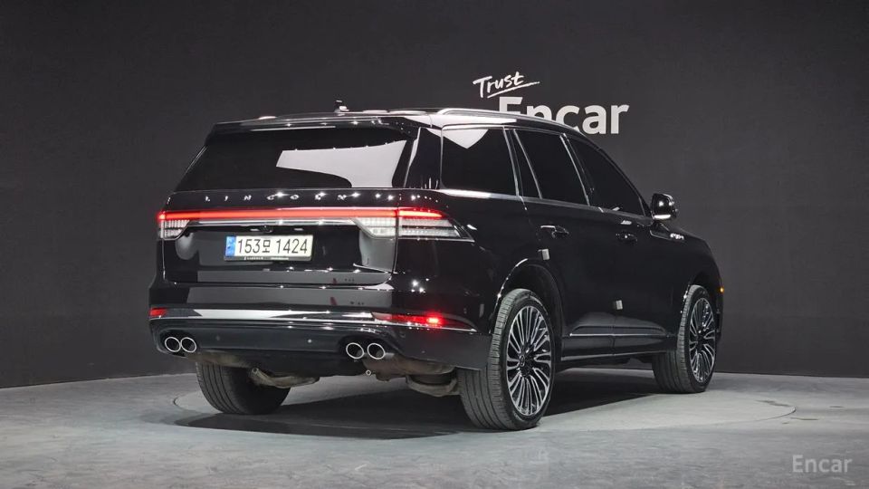 Lincoln Aviator
