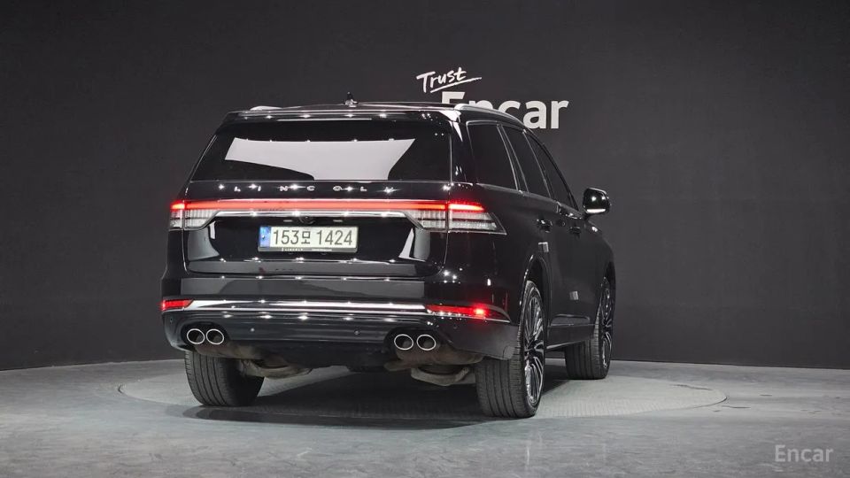 Lincoln Aviator
