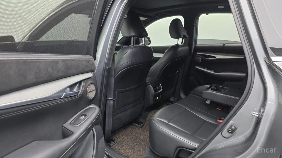 Infiniti QX50