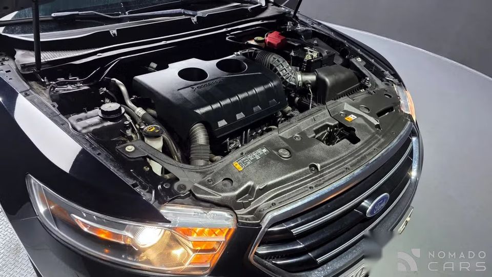 Ford Taurus