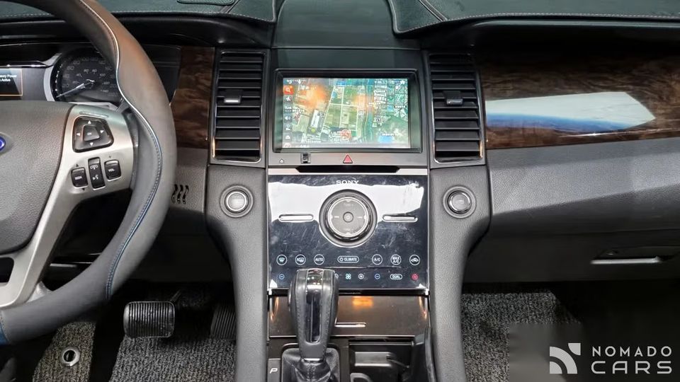 Ford Taurus