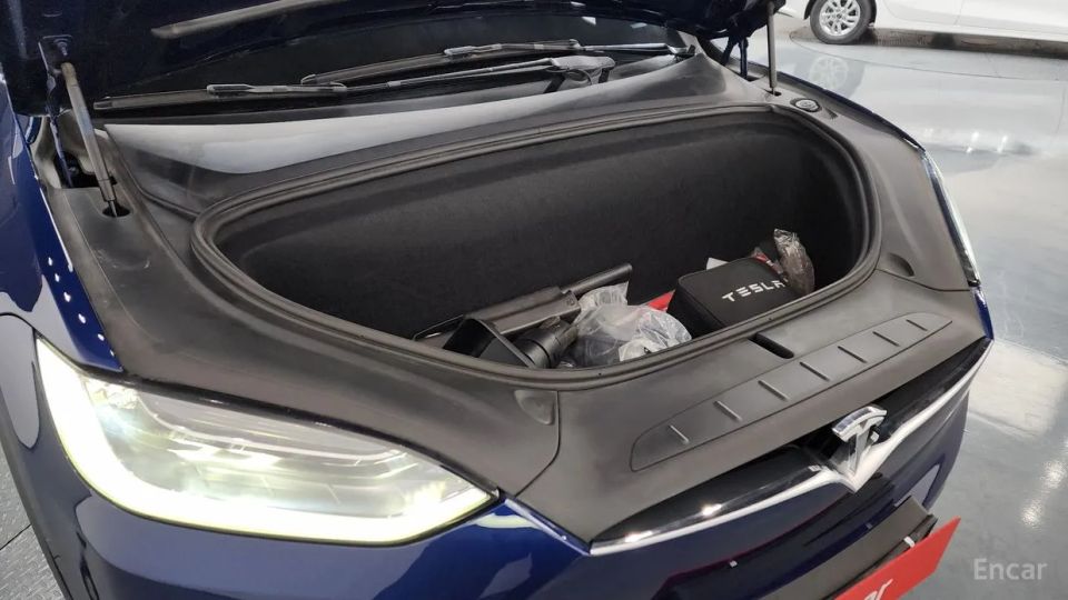 Tesla model-x