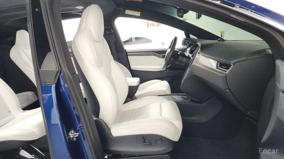Tesla model-x