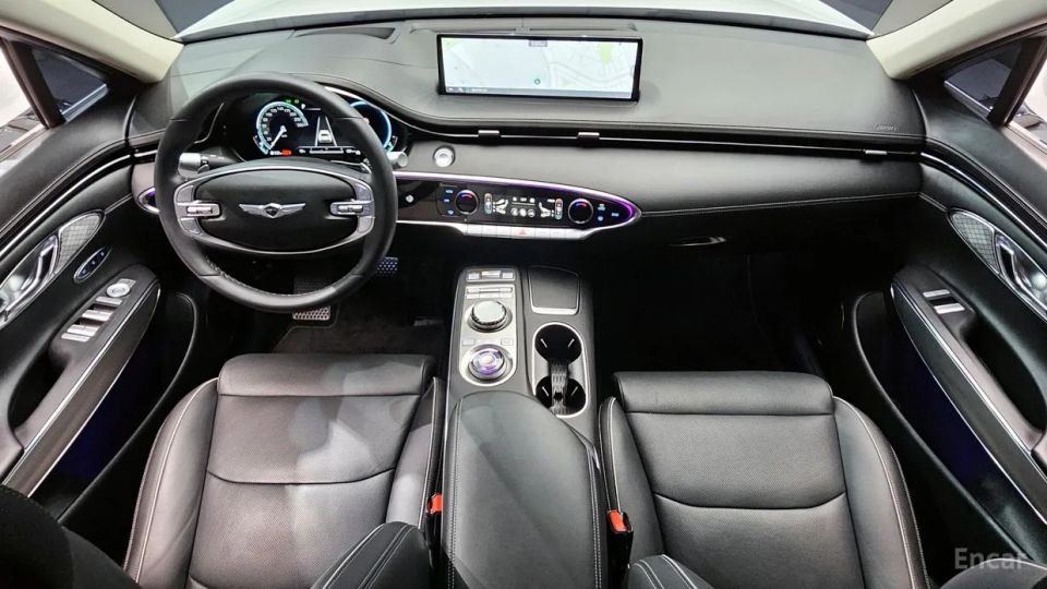 Genesis GV70