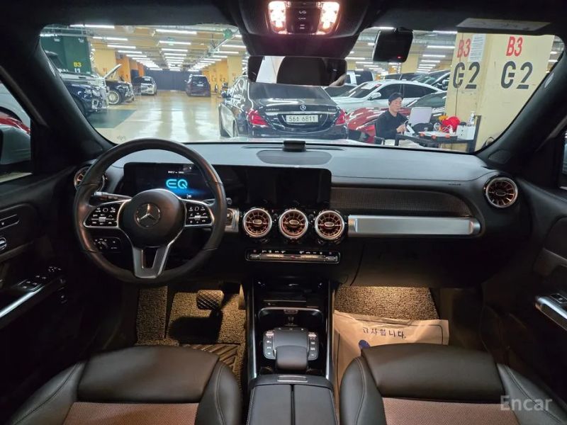 Mercedes-Benz EQB