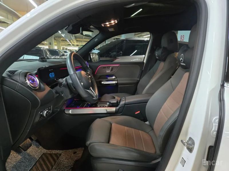 Mercedes-Benz EQB
