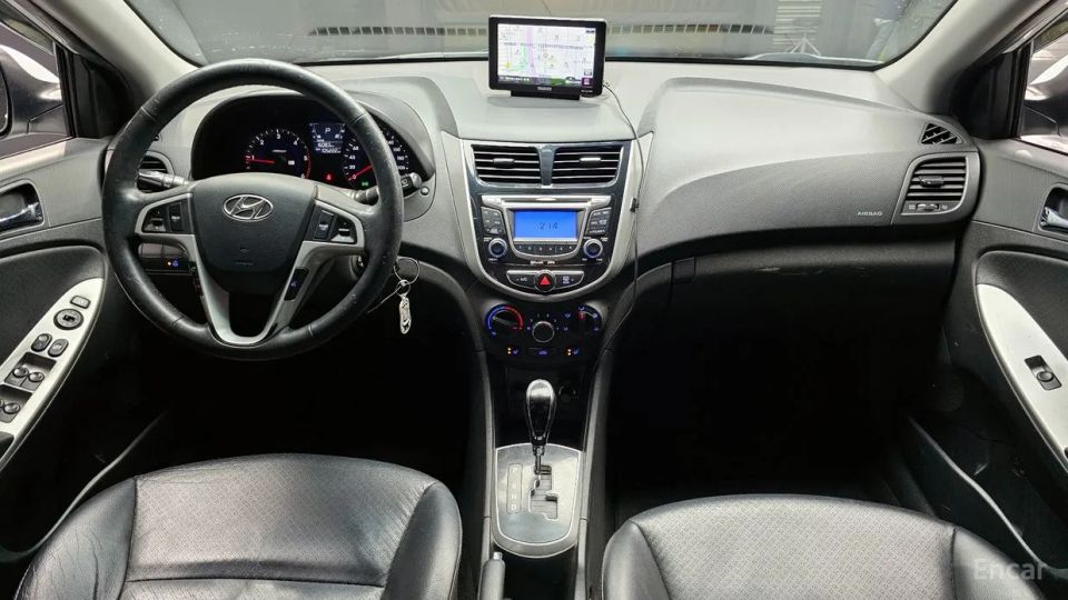 Hyundai Accent