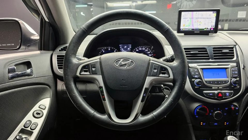 Hyundai Accent