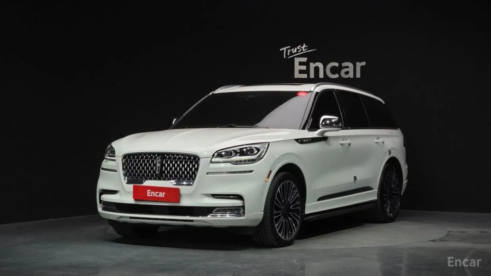 Lincoln Aviator