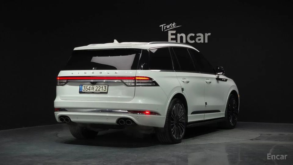 Lincoln Aviator