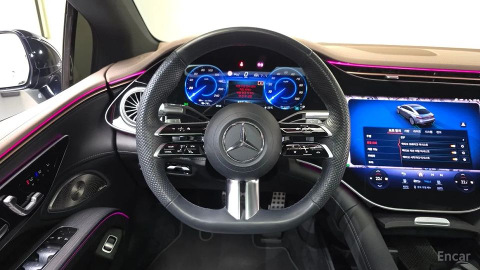 Mercedes-Benz EQS