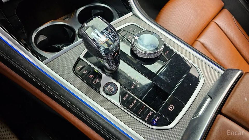 BMW 8-series