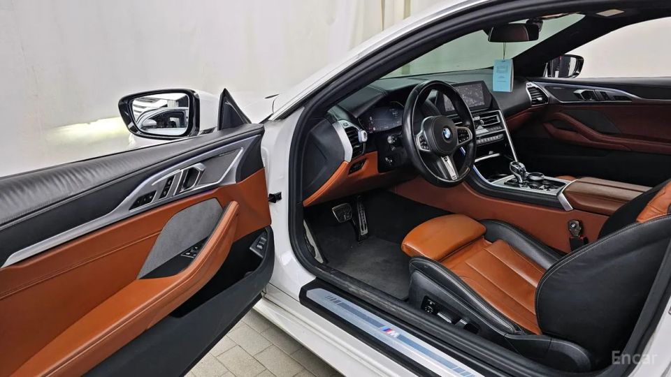 BMW 8-series