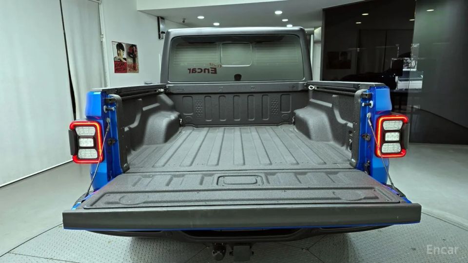 Jeep gladiator
