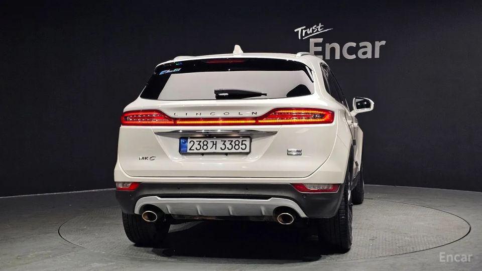 Lincoln MKC